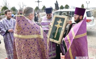ФОТОФАКТ: в Витебск прибыл крест преподобной Евфросинии, игумении Полоцкой