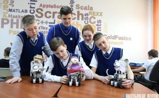 В Витебске проходит областной этап республиканского турнира по робототехнике