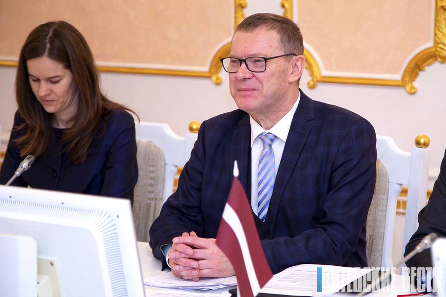 Чрезвычайный и Полномочный Посол Латвии в Беларуси Эйнарс Семанис в Витебске