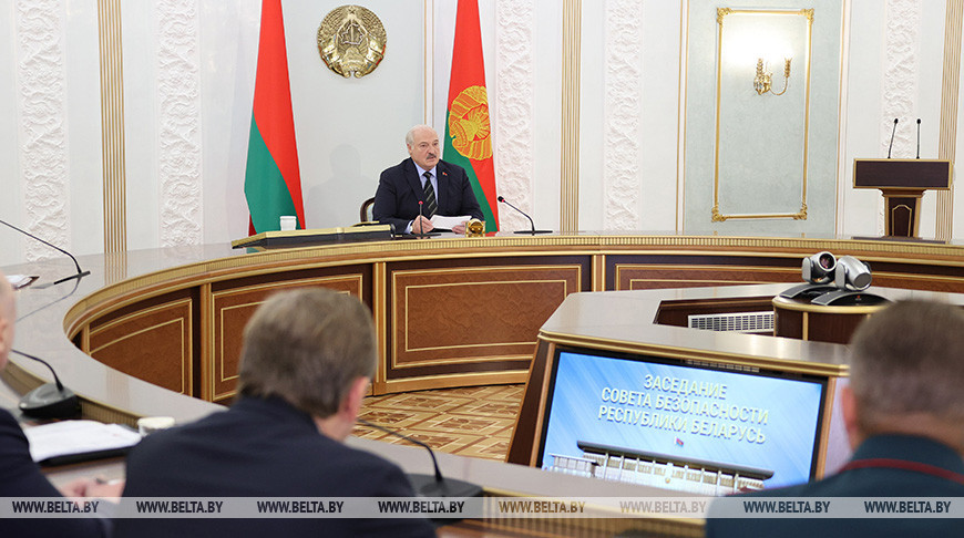Александр Лукашенко назвал необоснованными и глупыми требования о выводе ЧВК "Вагнер" из Беларуси