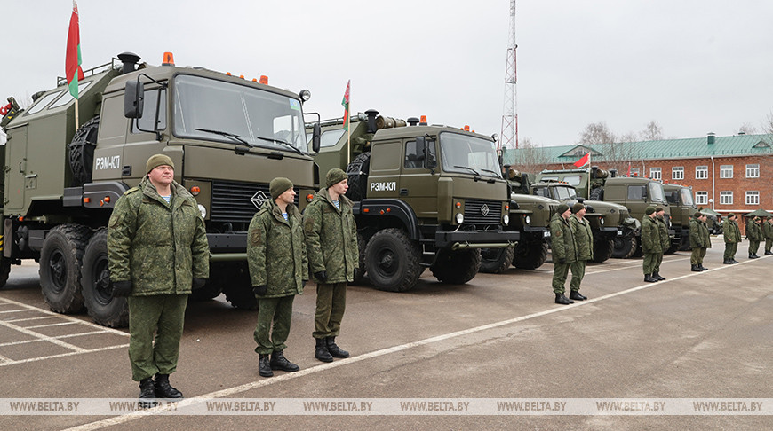 Новую военную технику передали витебским десантникам
