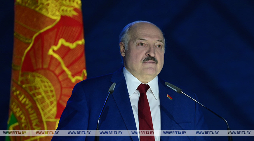 Александр Лукашенко проанализировал программу беглых