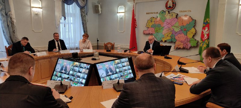 Председатель облисполкома Николай Шерстнёв провёл "прямую линию" с жителями Витебской области
