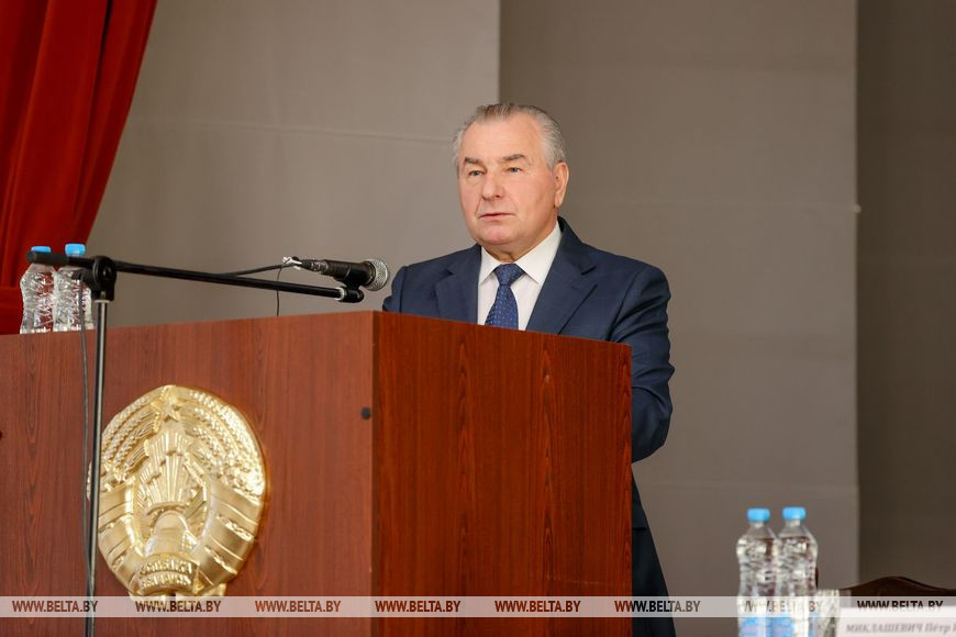 Миклашевич: Конституция - это общественный договор, наполненный реальным содержанием