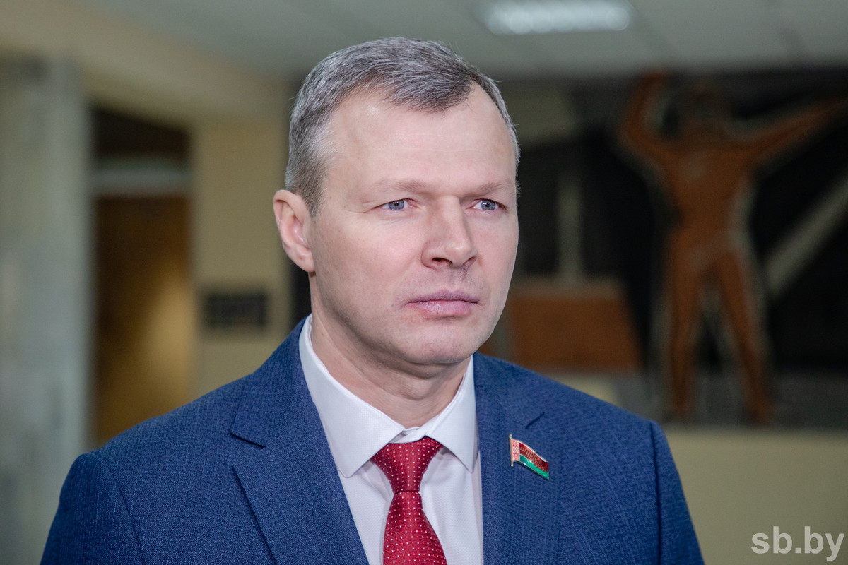 Романов: необходимо доносить до общества, что цивилизованный мир – это мы