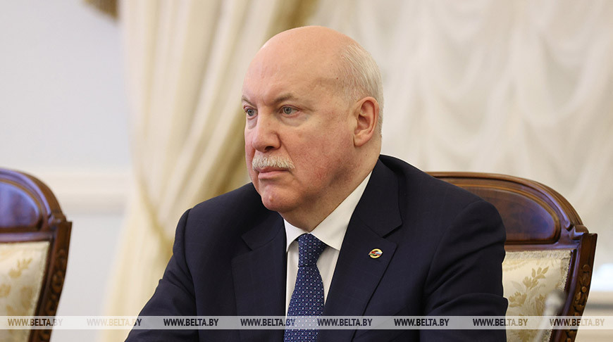 Мезенцев: ответом на давление Запада станут программы по импортозамещению в СГ