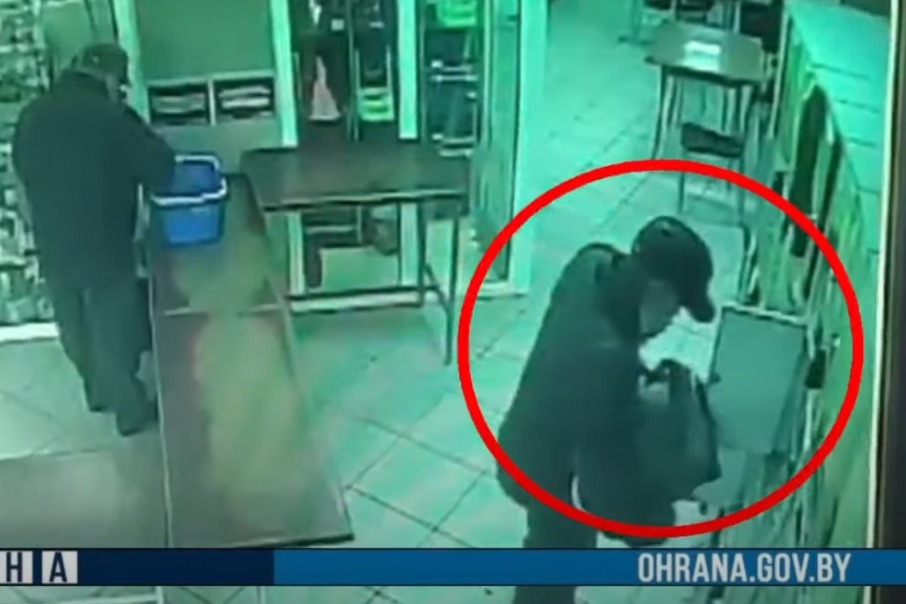 В Витебске за кражу из камеры хранения в магазине задержан пенсионер