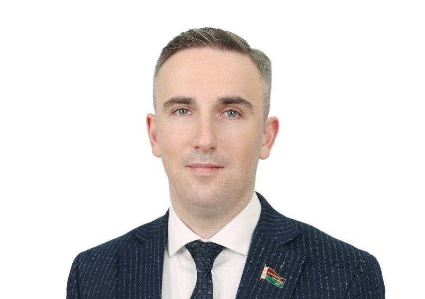 5 июня член Совета Республики Глеб Лапицкий проведет прием граждан и прямую телефонную линию