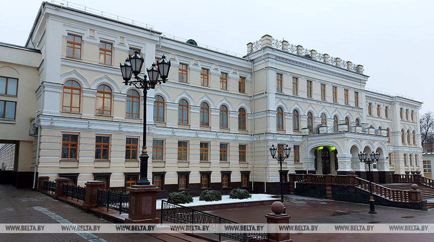 Первой темой на встрече Лукашенко с активом Витебской области стала эпидситуация