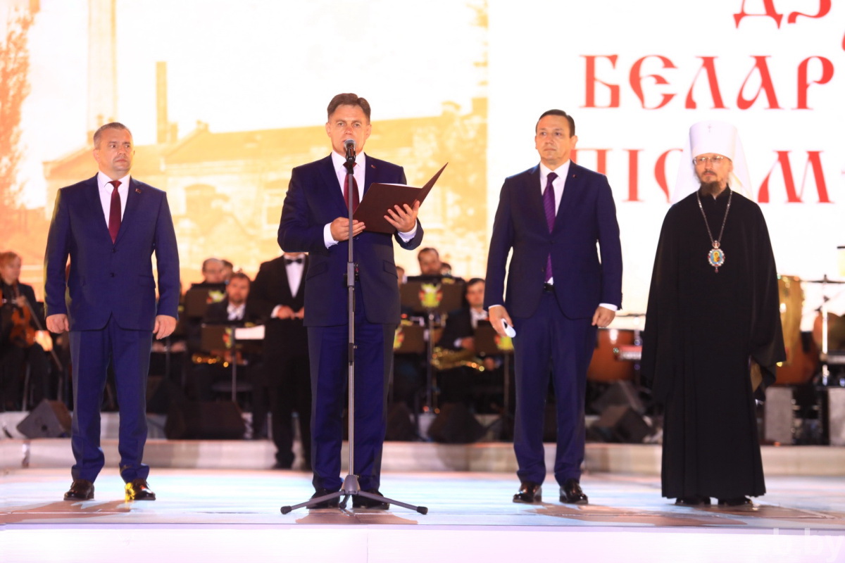 Заместитель премьер-министра Беларуси: государство стимулирует писательское сообщество и поддерживает таланты
