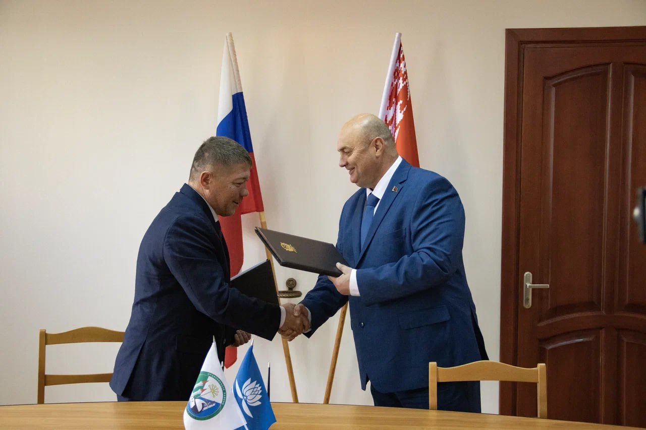 Новополоцк и Орджоникидзевский район Уфы подписали соглашение об укреплении связей