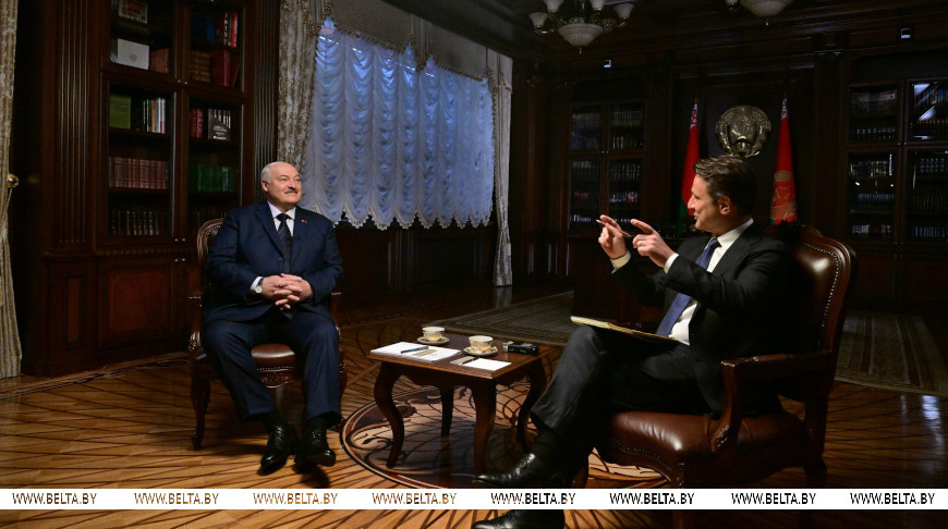 Лукашенко: я не хочу, чтобы полякам было плохо, но с петлей на шее не буду защищать их интересы 