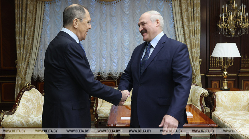 Лукашенко о белорусско-российских отношениях: надо говорить не о перезагрузке, а об их усилении