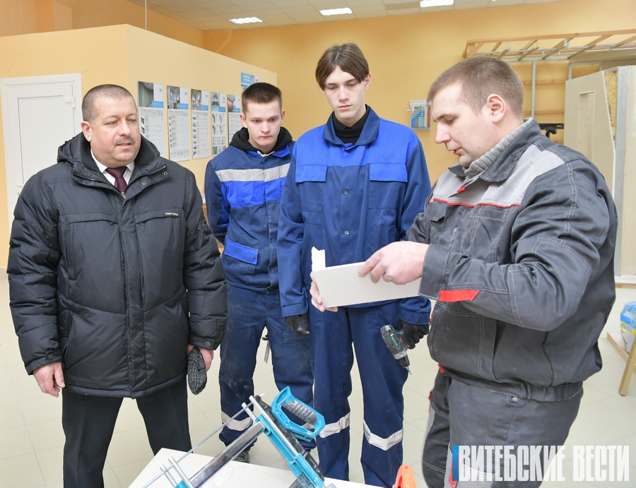 Анатолий Линевич посетил Витебский государственный технический колледж
