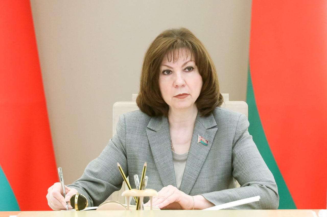 Наталья Кочанова: депутатам всех уровней, членам Совета Республики надо активно работать с населением  