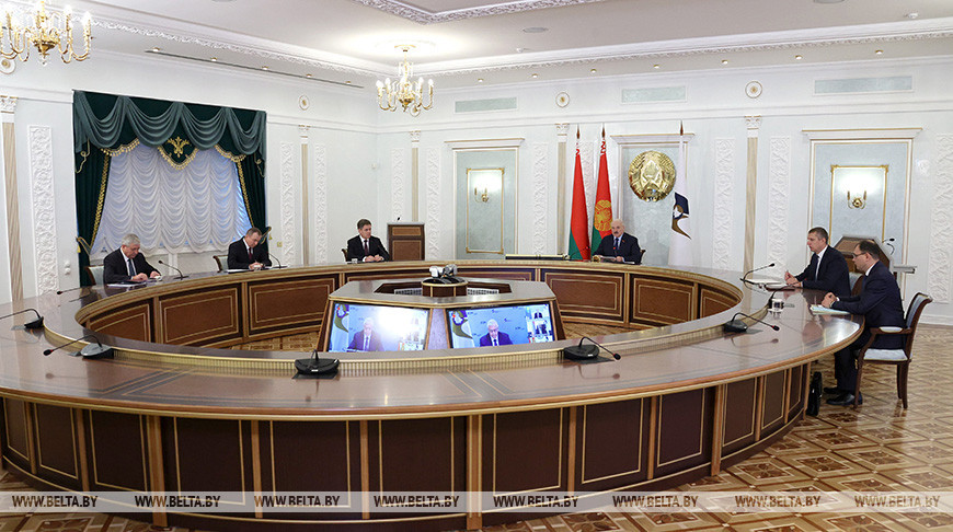 Лукашенко принимает участие в заседании Высшего Евразийского экономического совета