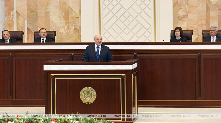 Лукашенко прокомментировал инцидент с самолетом Афины-Вильнюс и раскрыл новые подробности