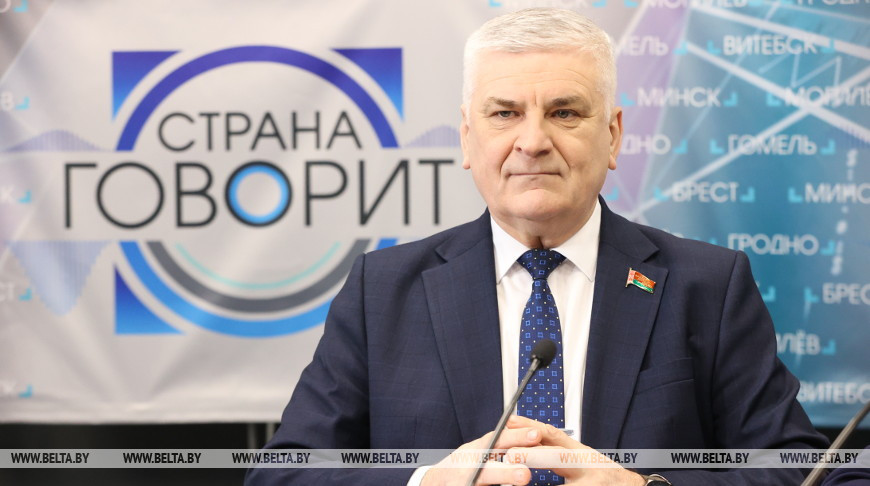 Как будет выглядеть партийный ландшафт через полгода? Прогноз эксперта