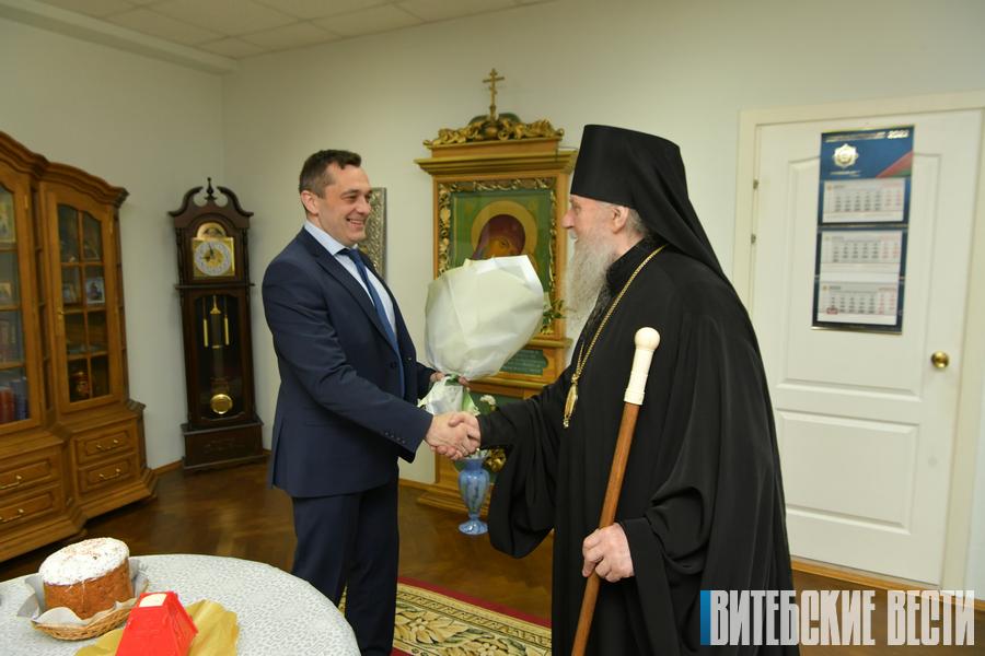 Александр Субботин поздравил главу Витебской епархии с Пасхой