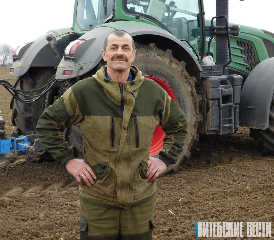 КУСХП «Приднепровский» из Дубровно занимает лидирующие позиции на весенней посевной