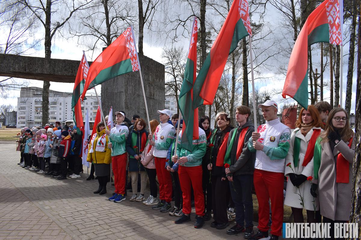 В Боровухе состоялся митинг в Международный день освобождения узников фашистских концентрационных лагерей