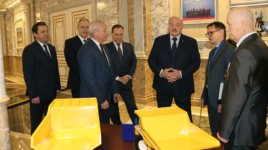 "Должен быть уникальный, безукоризненный товар". Лукашенко о главном требовании к соискателям на Знак качества