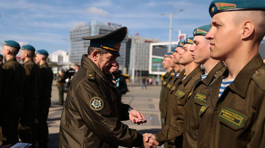 Участвовавшие в параде Победы в Москве военнослужащие вернулись в Беларусь