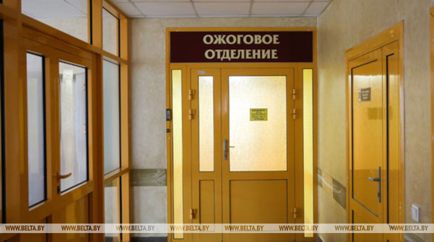 В Витебской области мужчина получил ожоги, прыгая через костер 