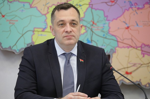 Александр Субботин поставил задачу завершить жатву в Витебской области до 20 августа