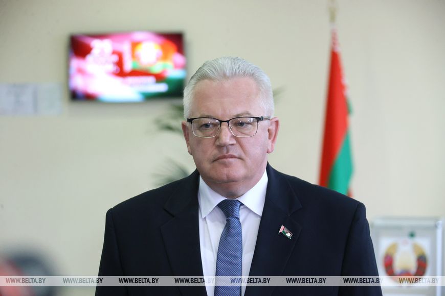 Карпенко: проголосовал за мир, благополучие и поступательное развитие страны
