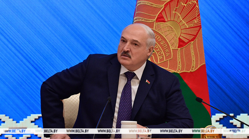 Александр Лукашенко - промышленникам: в том, что белорусы не ощущают санкций, ваша заслуга, но этого еще недостаточно