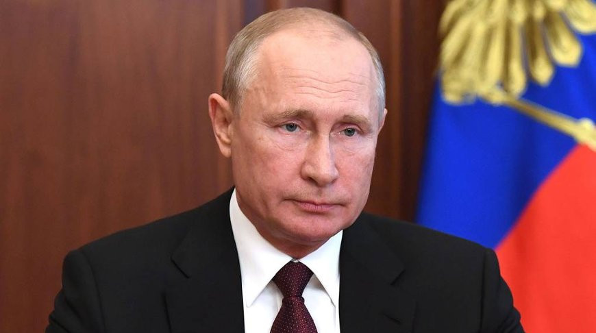 Путин назвал Макрону условия урегулирования ситуации в Украине