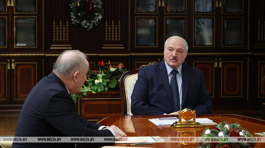 "Экономика прежде всего" - Лукашенко ориентирует банки на кредитование реального сектора, но без "воздушных денег"