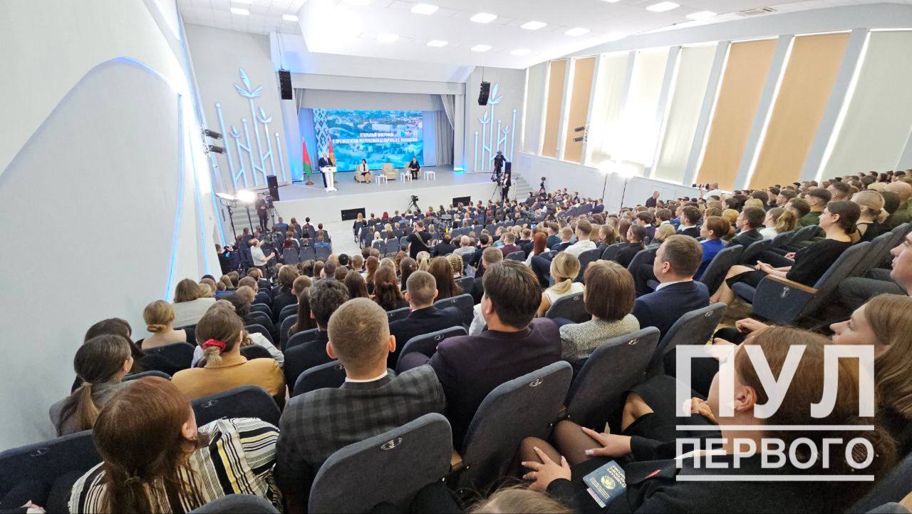 Александр Лукашенко о ВГУ:  "У вашего вуза – особое место в нашей исторической памяти"