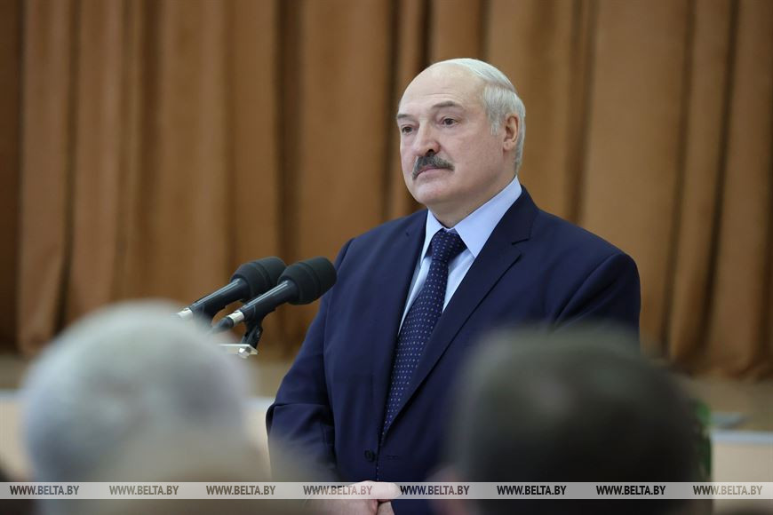 Лукашенко назвал примерную стоимость создания белорусской вакцины от коронавируса