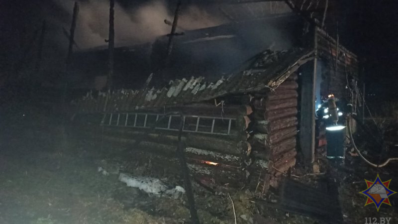 Двое курильщиков погибли на пожаре в Шумилинском районе