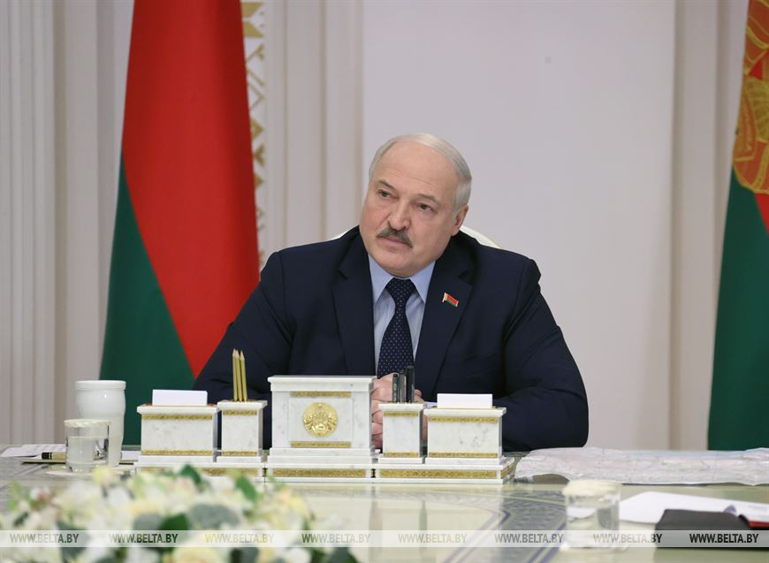 Александр Лукашенко о признании ЛНР и ДНР: в ближайшее время мы сделаем так, как будет нужно и Беларуси, и России