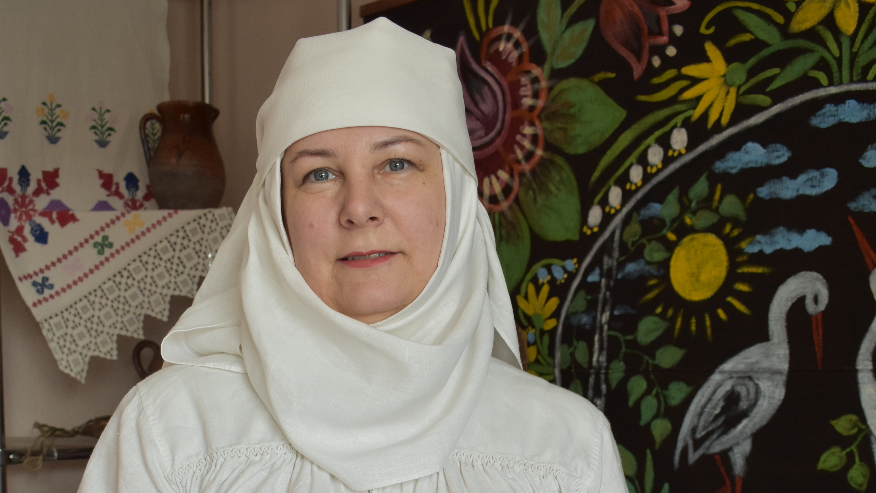 Народный мастер из Глубокого: Татьяна Корнеева освоила сложнейшие техники  вышивки
