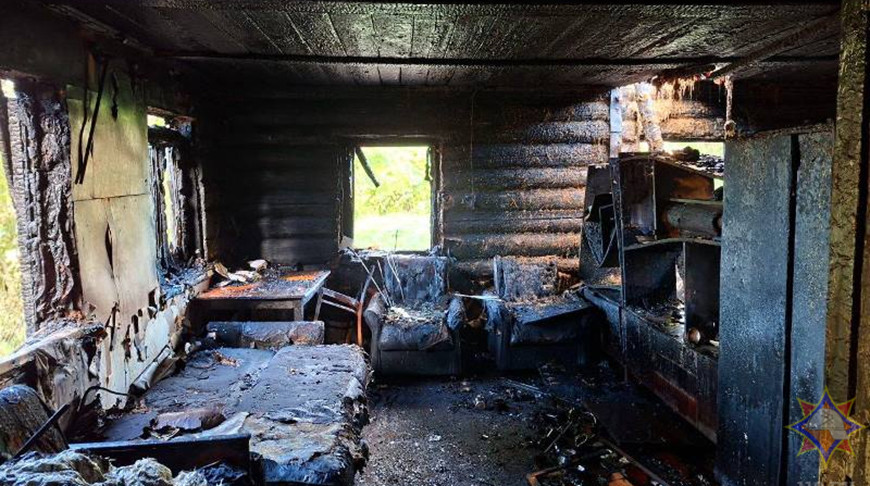Пенсионер погиб при пожаре в Миорском районе