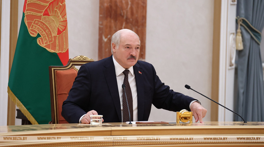 Александр Лукашенко предложил выработать для стран ОДКБ план совместных действий в экономике