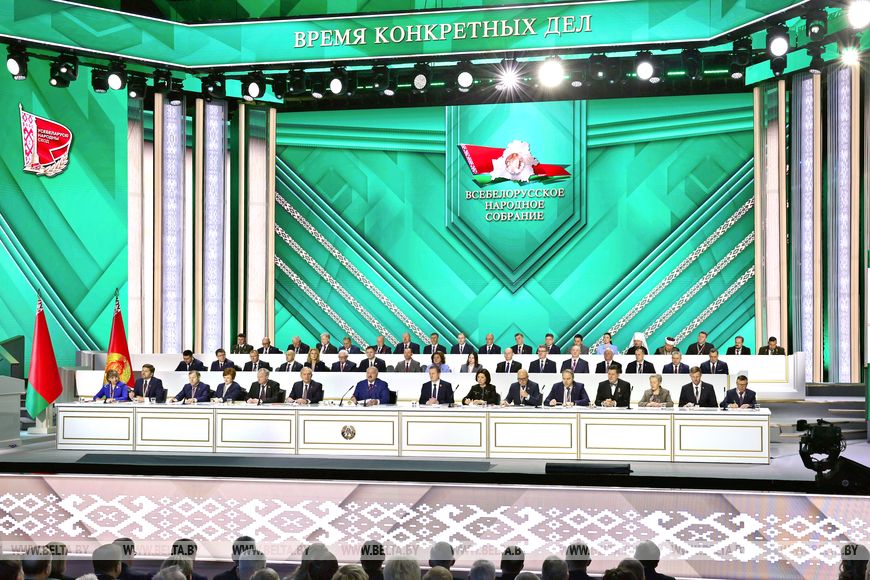 Лукашенко: "Орешник" более чем наполовину белорусского производства