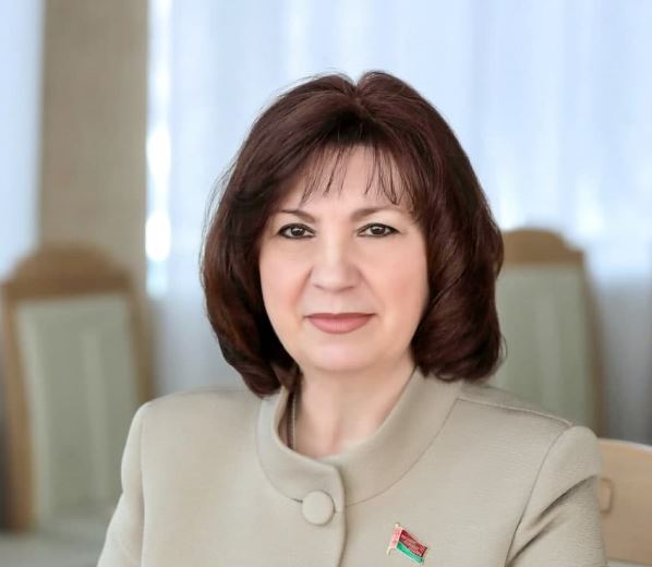 Владимир Путин наградил Председателя Совета Республики Наталью Кочанову орденом Дружбы