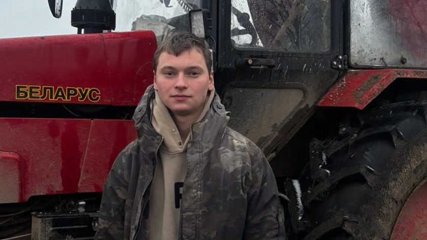 «Нормированный день – не про сельское хозяйство»: главный инженер «Обольцев» о работе, технике и философии