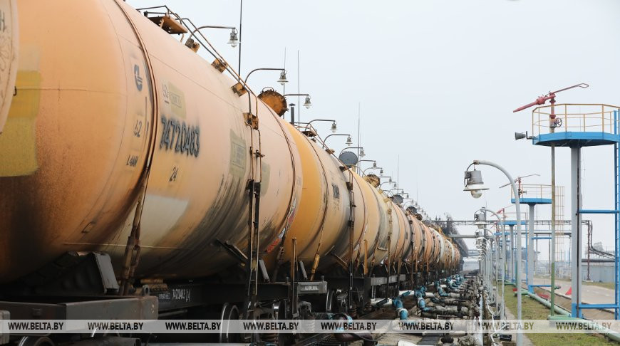 Беларусь с 1 апреля повысила экспортные пошлины на нефть и некоторые нефтепродукты