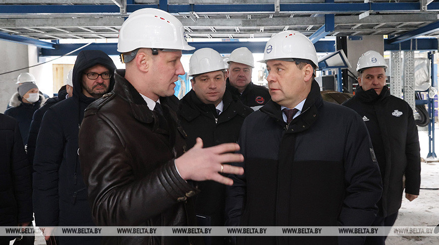 Премьер-министр Беларуси Роман Головченко сегодня ознакомился с ходом модернизации новополоцкого "Нафтана"
