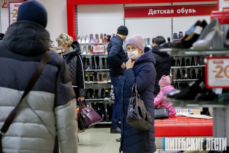 Эксперты рассказали, как долго можно носить многоразовые тканевые маски
