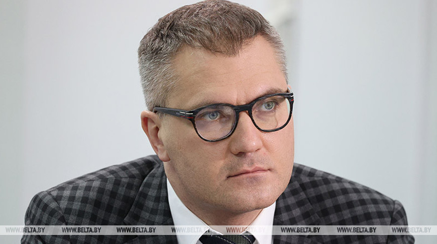 Гигин: к истории надо относиться внимательно, не растаскивая ее по национальным квартирам