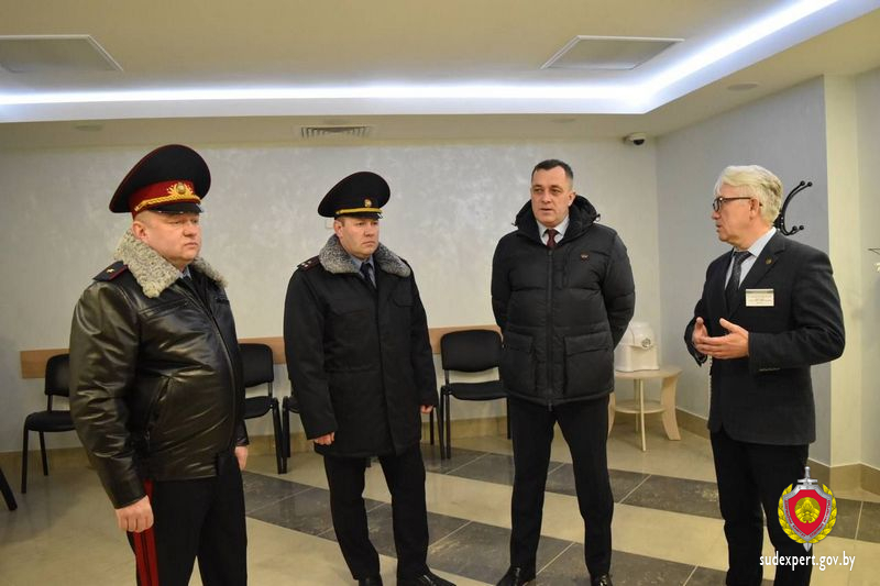 Председатель Госкомитета судебных экспертиз Алексей Волков в рамках рабочей поездки посетил Витебскую область