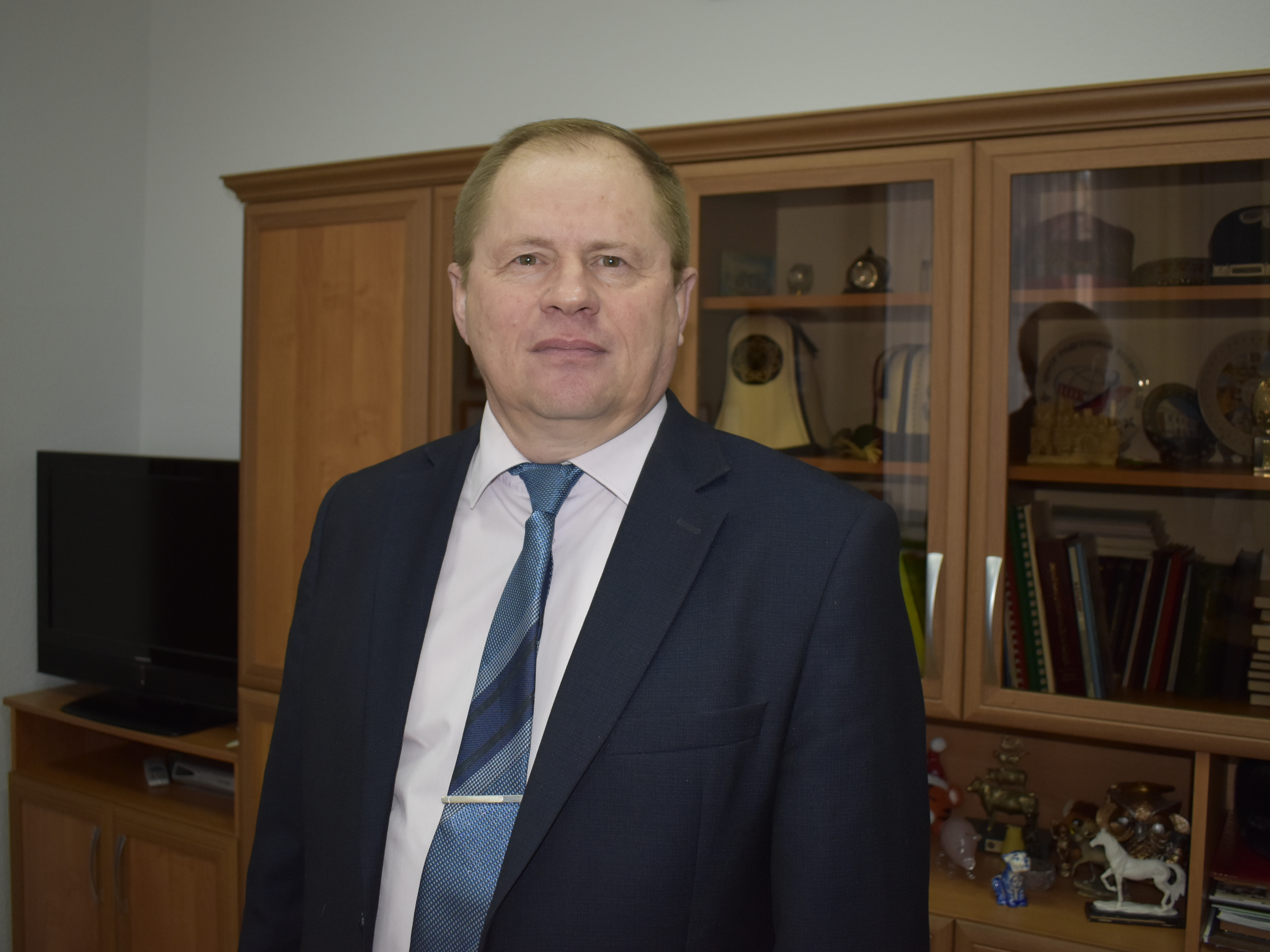 Николай Гавриченко: «Обновленная Конституция будет способствовать укреплению мира и согласия в обществе»