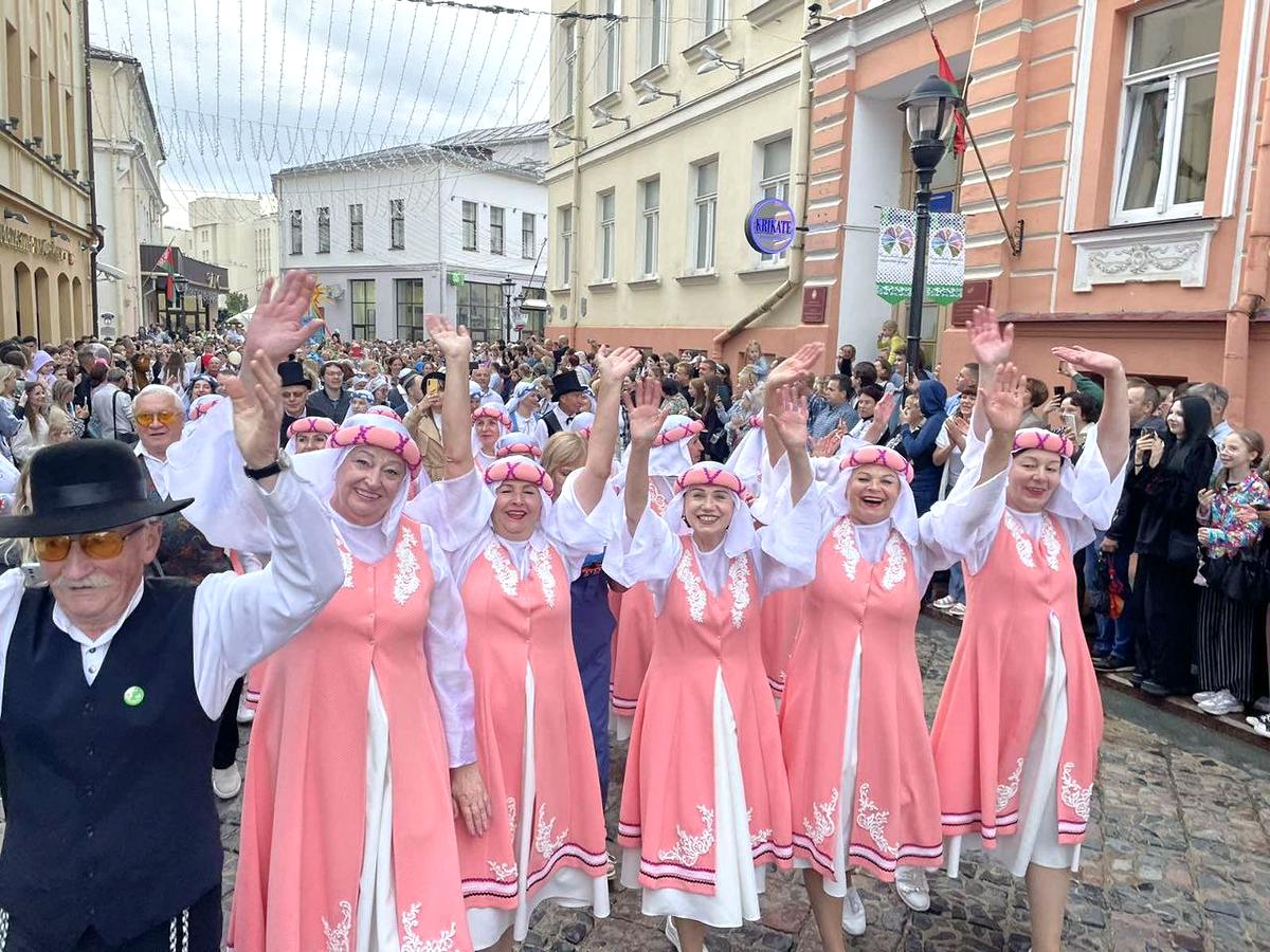 В Гродно прошел фестиваль национальных культур: кто представлял Витебскую область?